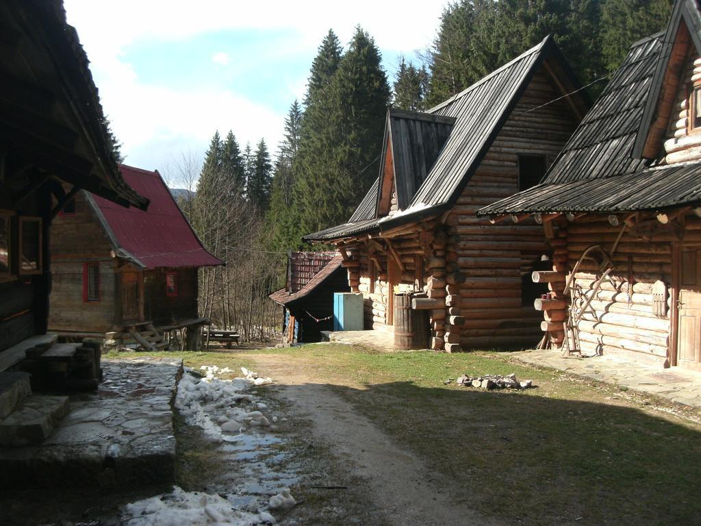Holiday Park Zelenkovac Podrasnica Extérieur photo